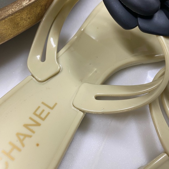 Chanel Camellia Sandals - Picture 3 of 7
